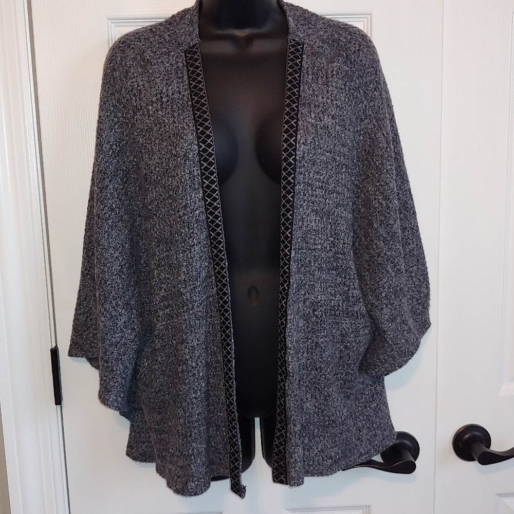 NWT-Lelis Sweater Cardigan